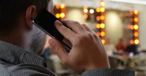 telefon, oszust, oszustwo, rozmowa