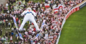 Polscy skoczkowie przygotowują się do Letniego Grand Prix. W kadrze panują optymistyczne nastroje