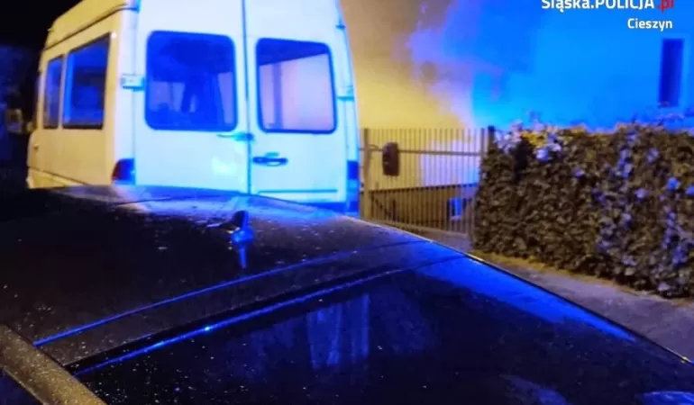 3 promile i brak uprawnień do jazdy. Cieszyński policjant po służbie zatrzymał pijanego kierowcę