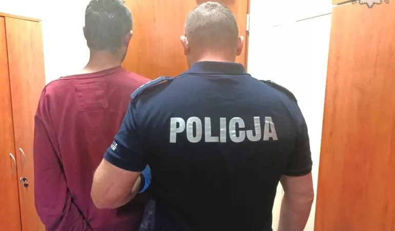 Wyrwał torebkę 90-latce. Skradzione pieniądze przeznaczył na zakup alkoholu i papierosów