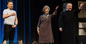 Nowe przygody ulubionych postaci. Kabaret Nowaki w nowym programie w cieszyńskim teatrze